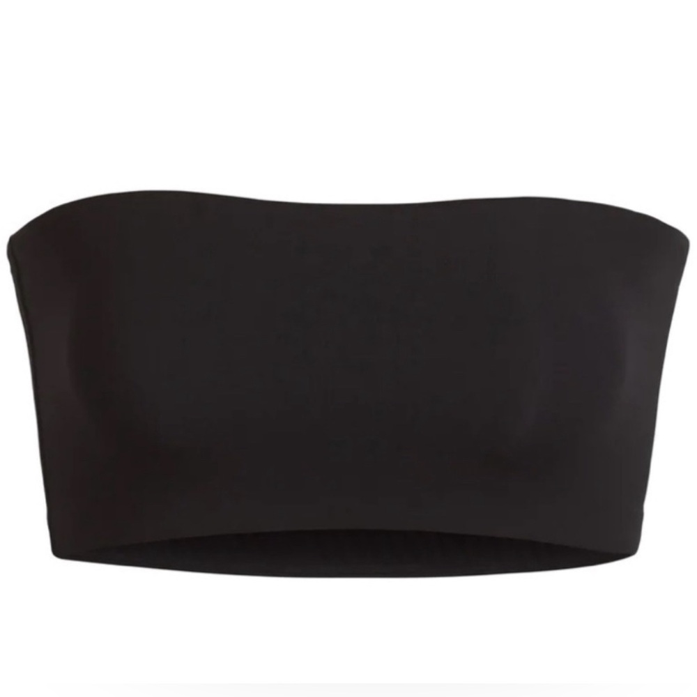 NWOT SKIMS FITS EVERYBODY BANDEAU. Size S